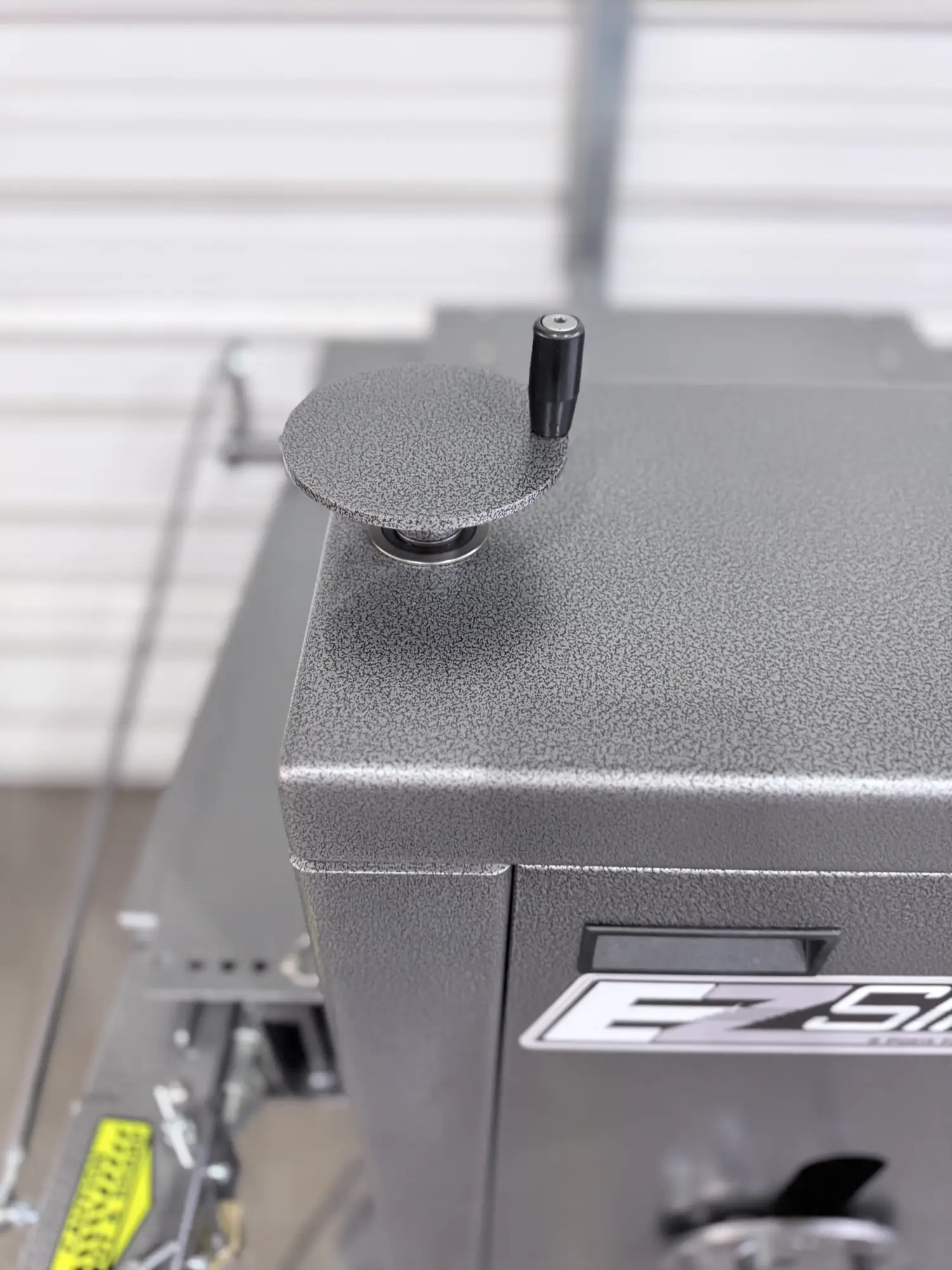 EZ sipe and grooving machine with stand